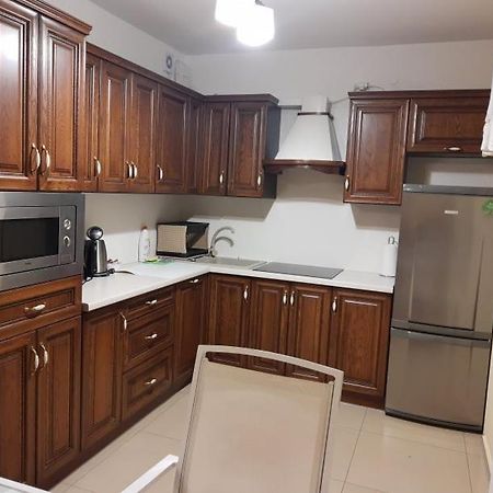 Apartament Hasyl Apartment ชกลาร์สกา ปอเรมบา ภายนอก รูปภาพ